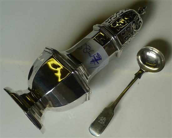 Silver sugar caster & salt spoon(-)